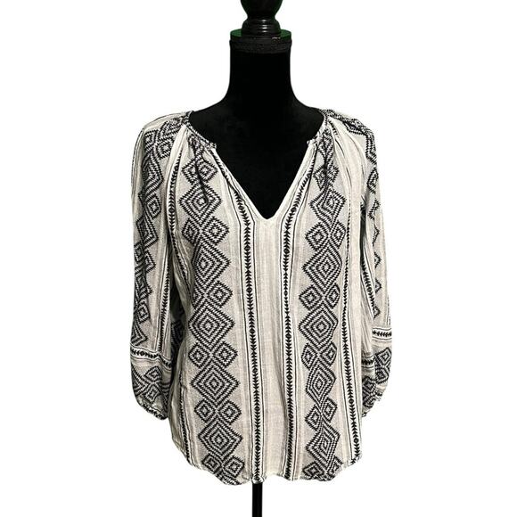Velvet by Graham & Spencer Louise Jacquard Top - 100% Cotton Black Boho Classic - Picture 13 of 16